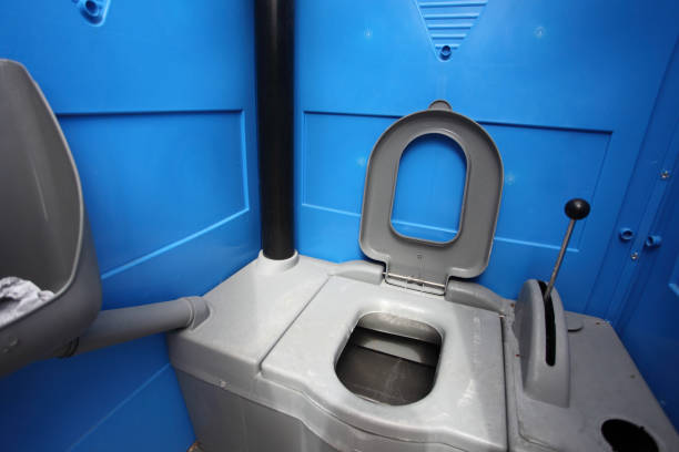 Portable Toilet Options We Offer in Virginia, IL